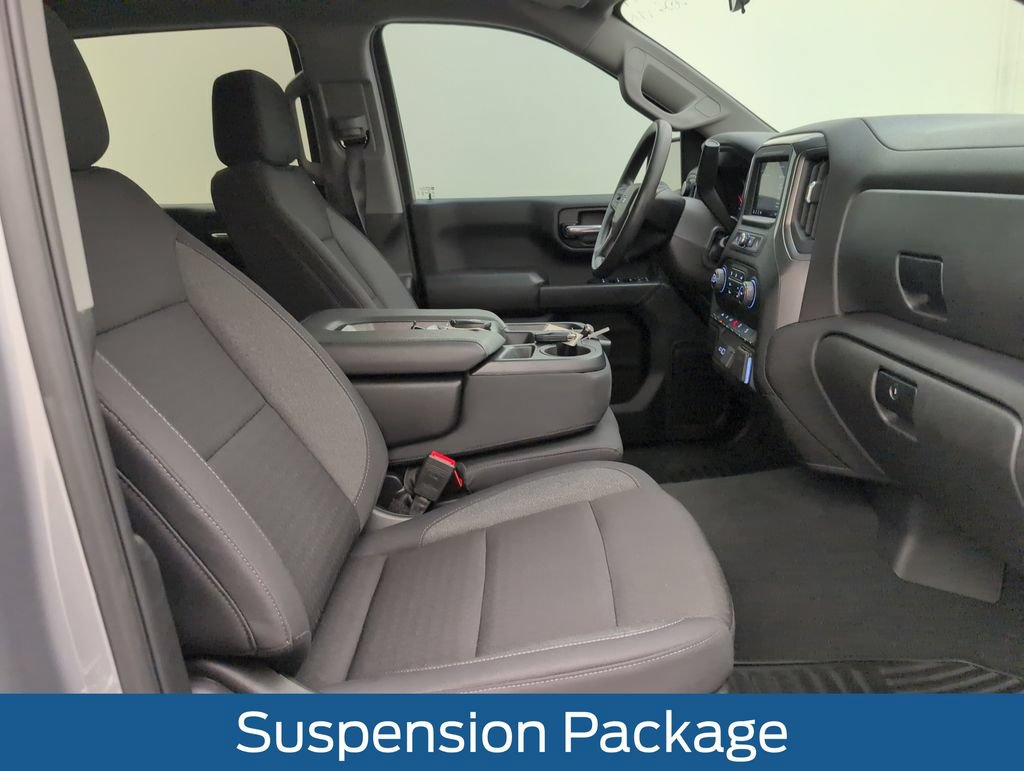 Used 2025 Chevrolet Silverado 1500 Custom Trail Boss AWD/4WD image 15