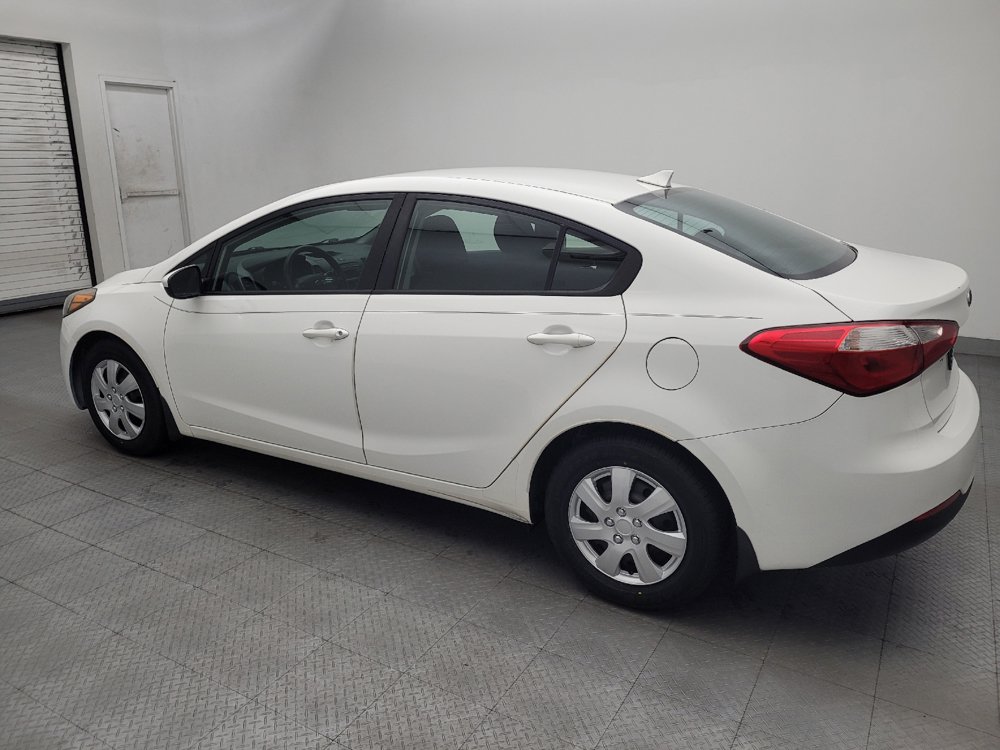 Used 2016 Kia Forte LX FWD image 3