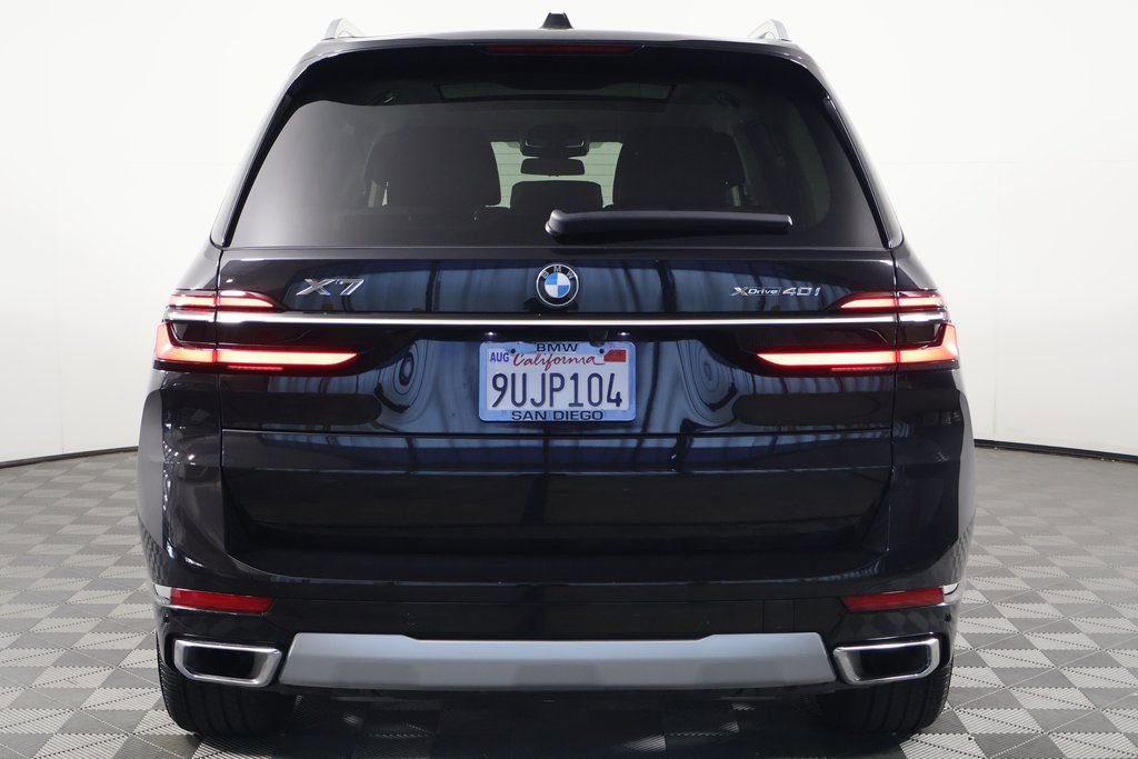 Used 2026 BMW X7 xDrive40i w/ Premium Package image 5