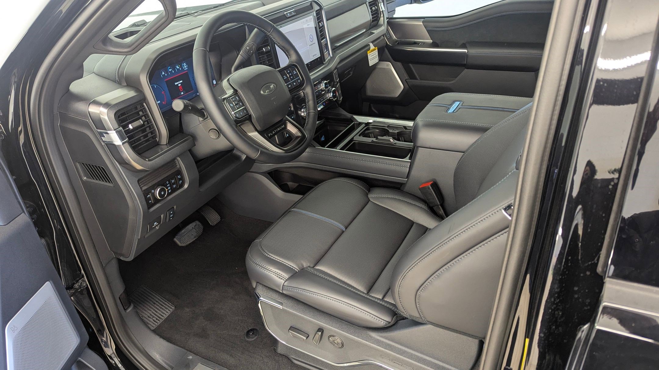 New 2026 Ford F250 Platinum image 5