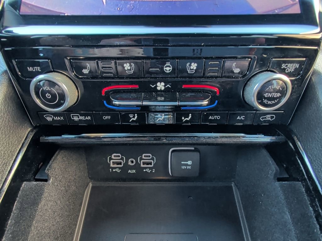 Used 2022 Jeep Grand Cherokee L Overland w/ Luxury Tech Group IV image 24