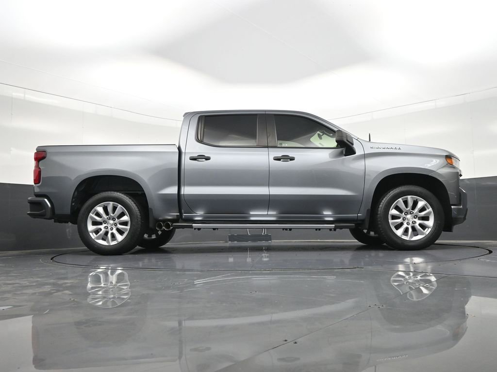 Used 2022 Chevrolet Silverado 1500 Custom RWD image 31