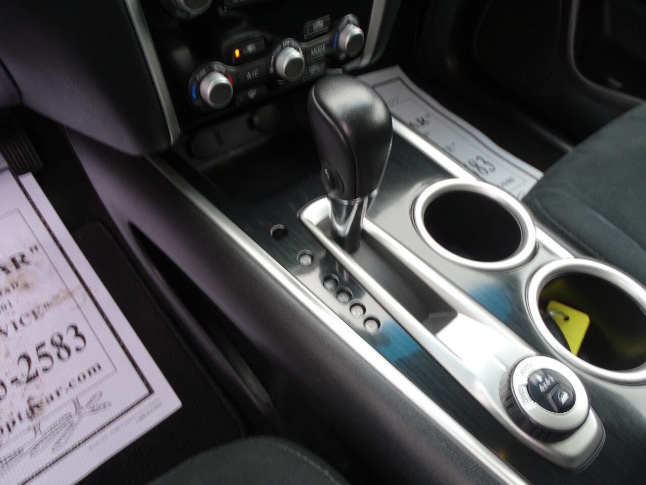 Used 2015 Nissan Pathfinder SV image 25