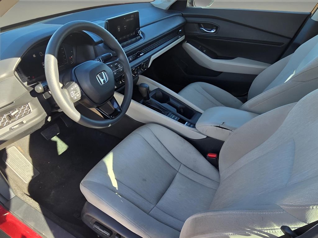 Used 2023 Honda Accord EX image 25