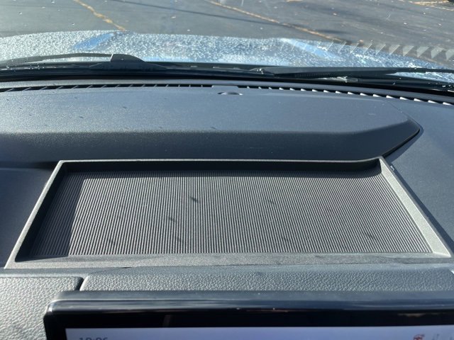 Certified 2024 Ford Expedition Max XLT image 32