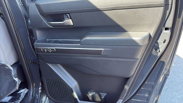 New 2025 Toyota Tacoma TRD Off-Road image 30