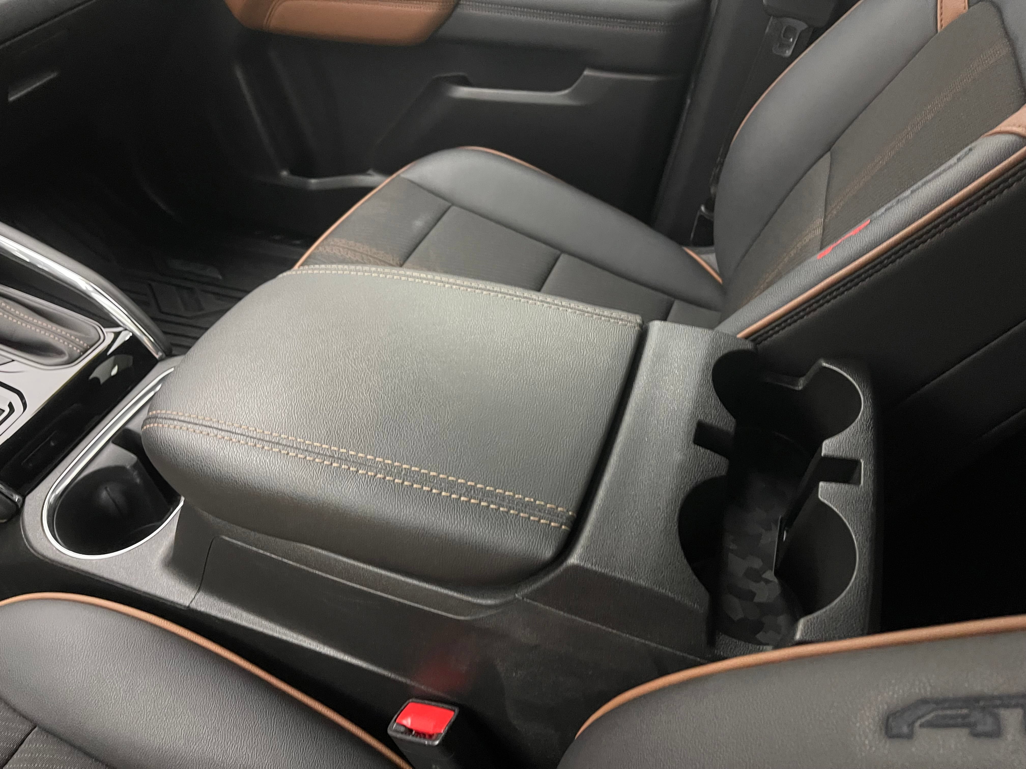 Used 2023 GMC Canyon AT4 w/ Canyon Safety Plus Package AWD/4WD image 32