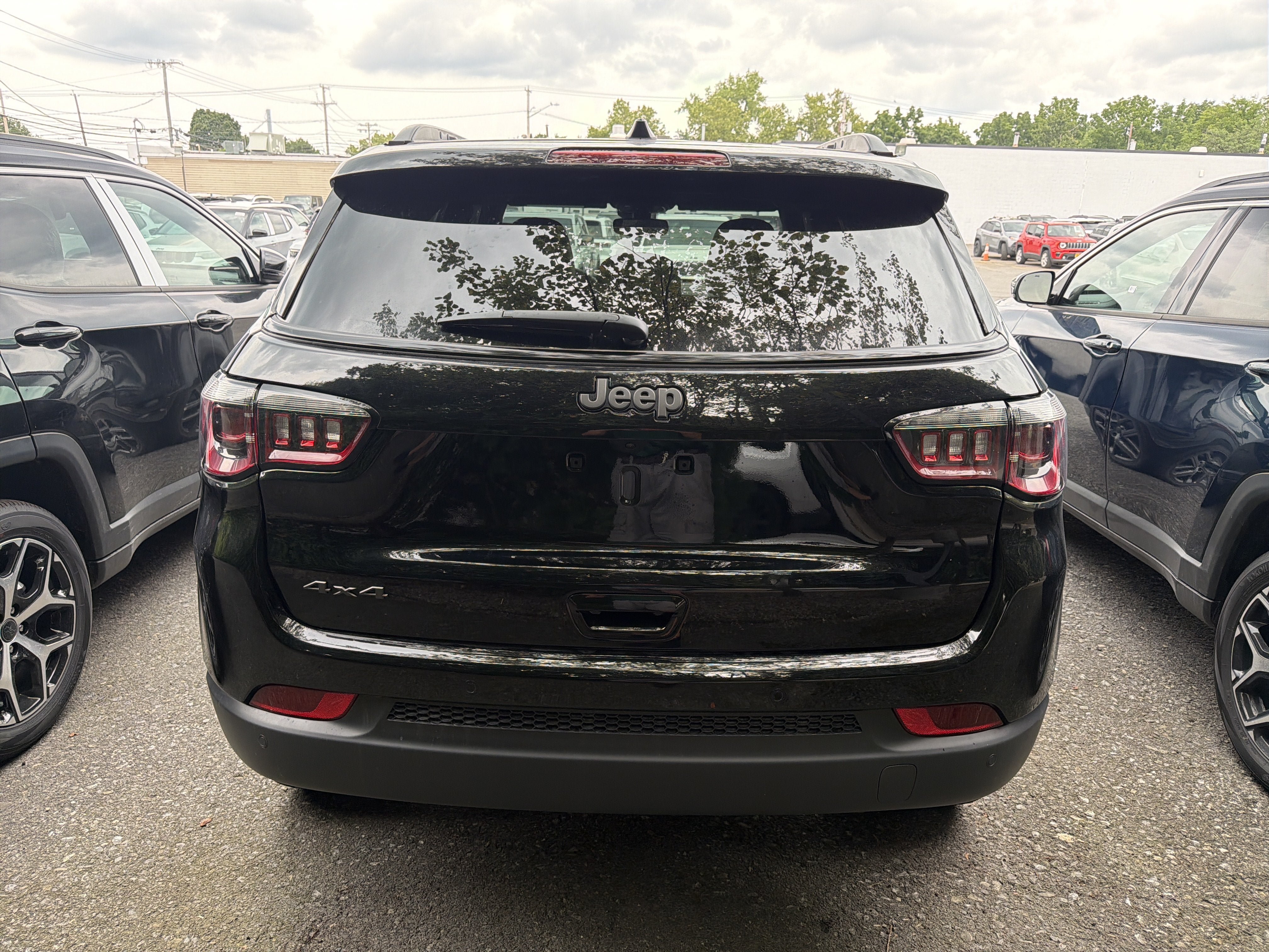 New 2026 Jeep Compass Limited w/ Sun, Sound & Navigation Group AWD/4WD image 6