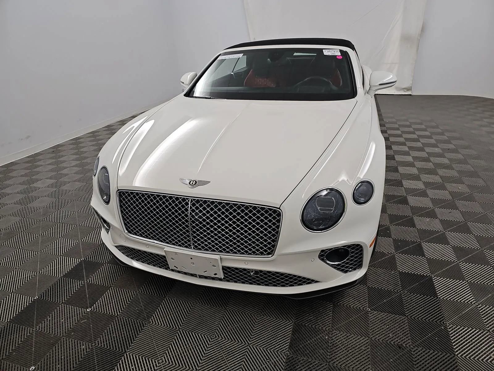 Used 2020 Bentley Continental GT V8 AWD/4WD image 2