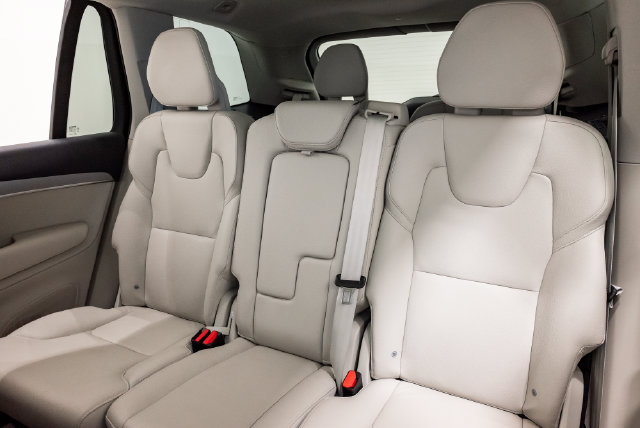 Used 2024 Volvo XC90 B5 Core AWD/4WD image 22