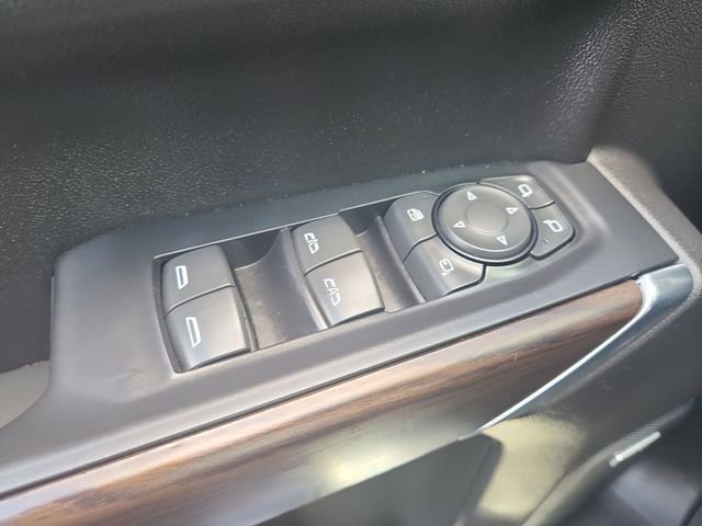 Used 2021 GMC Sierra 1500 SLT w/ SLT Premium Plus Package AWD/4WD image 19
