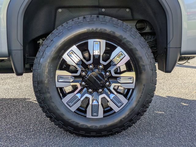 New 2026 GMC Sierra 2500 Denali w/ Denali Reserve Package image 12