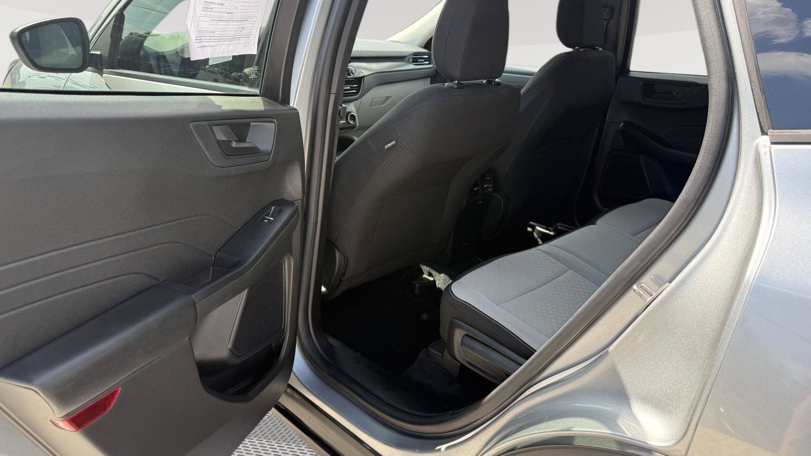 Used 2023 Ford Escape Active AWD/4WD image 23