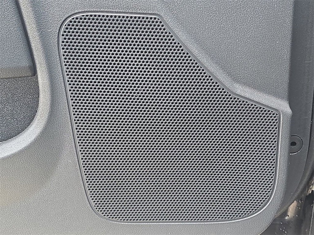 Used 2010 Dodge Challenger R/T image 25