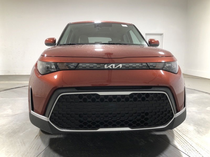 New 2025 Kia Soul LX w/ LX Technology Package image 2