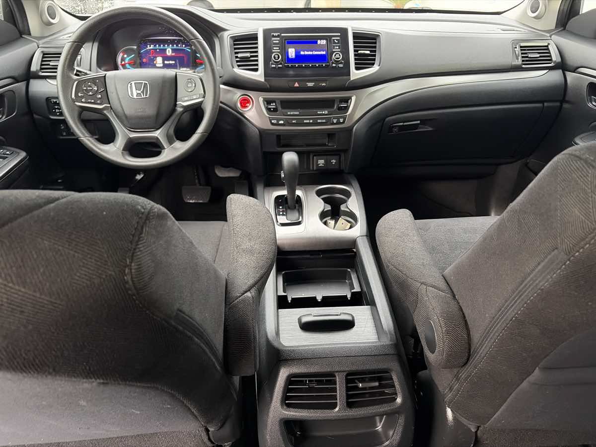 Used 2020 Honda Pilot LX image 17