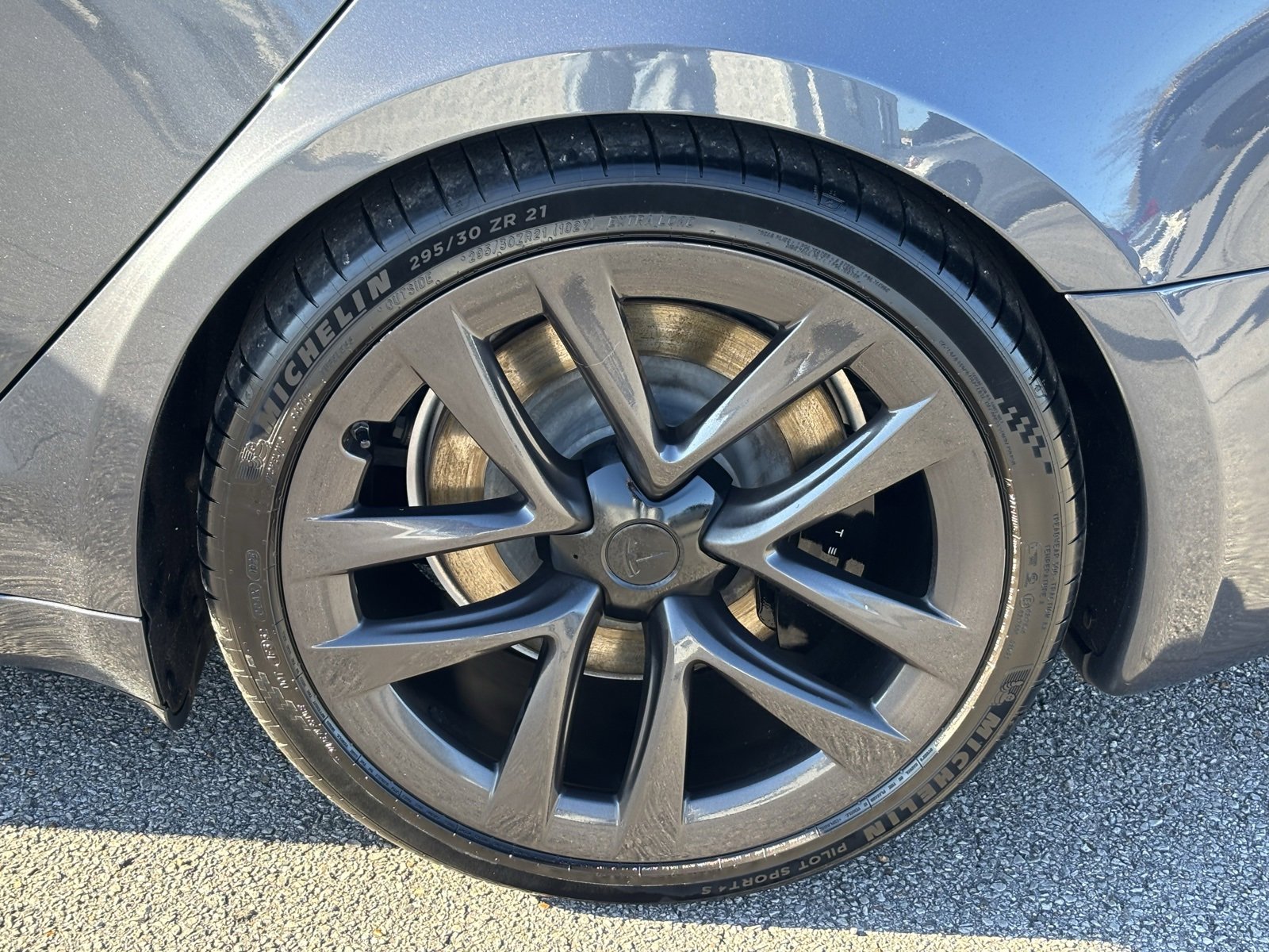 Used 2021 Tesla Model S Plaid image 14