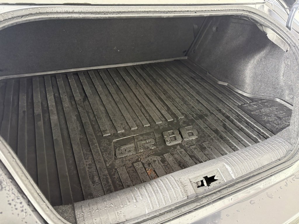 Used 2023 Toyota GR86 Premium w/ ALL Weather Mat Package (TMS) image 8