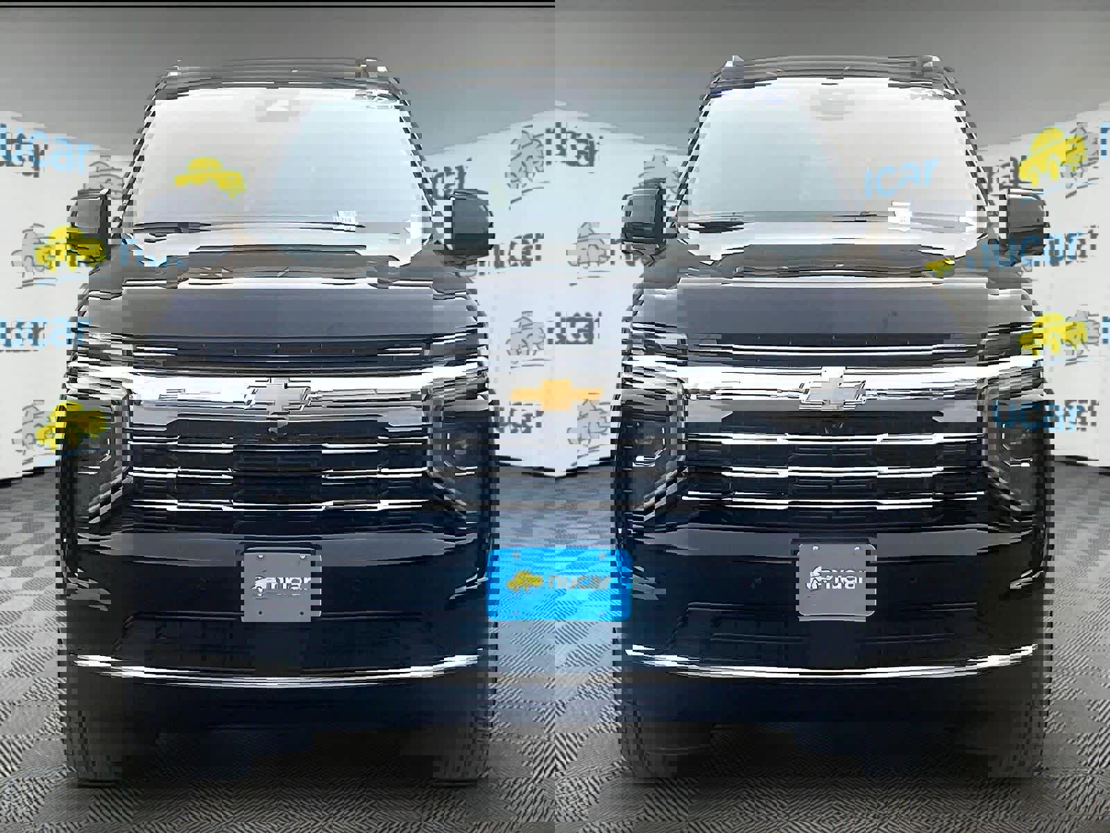 Used 2025 Chevrolet Tahoe LT image 2