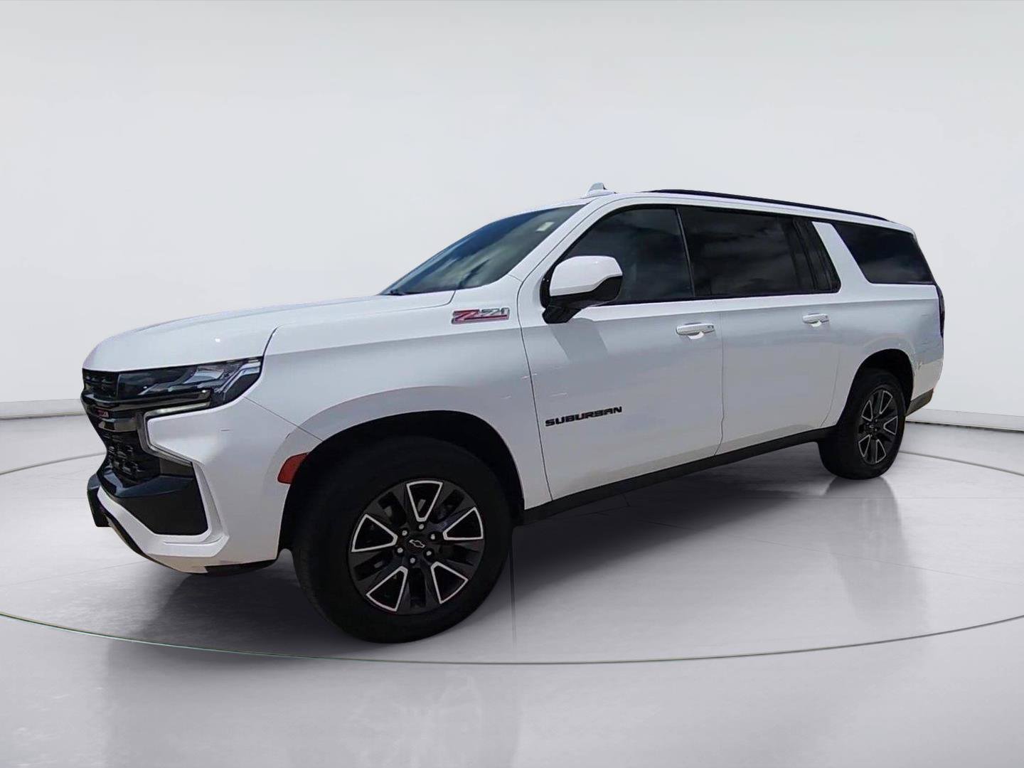 Certified 2022 Chevrolet Suburban Z71 AWD/4WD image 4