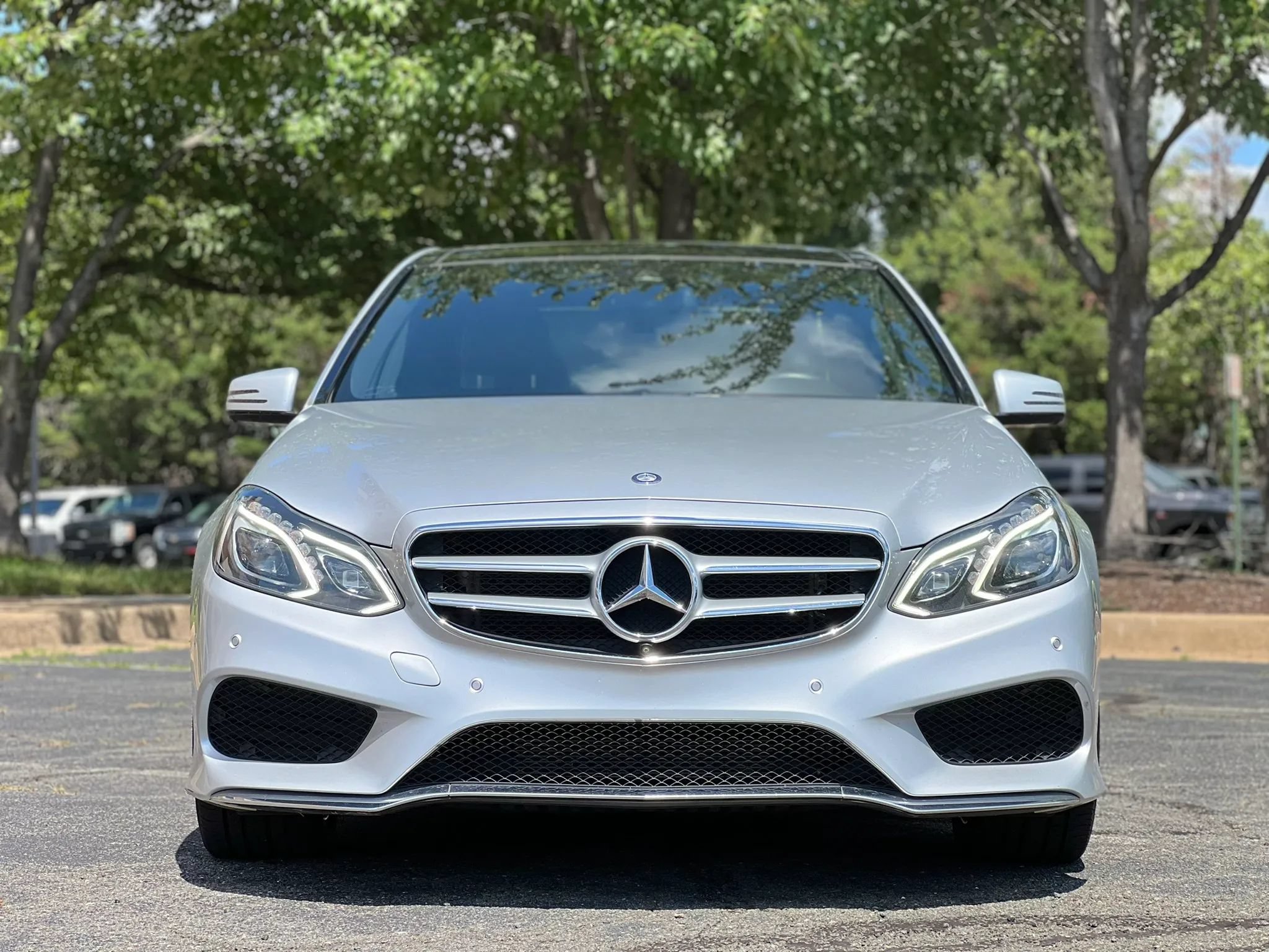 Used 2014 Mercedes-Benz E 550 4MATIC Sedan w/ Premium 1 Package image 8