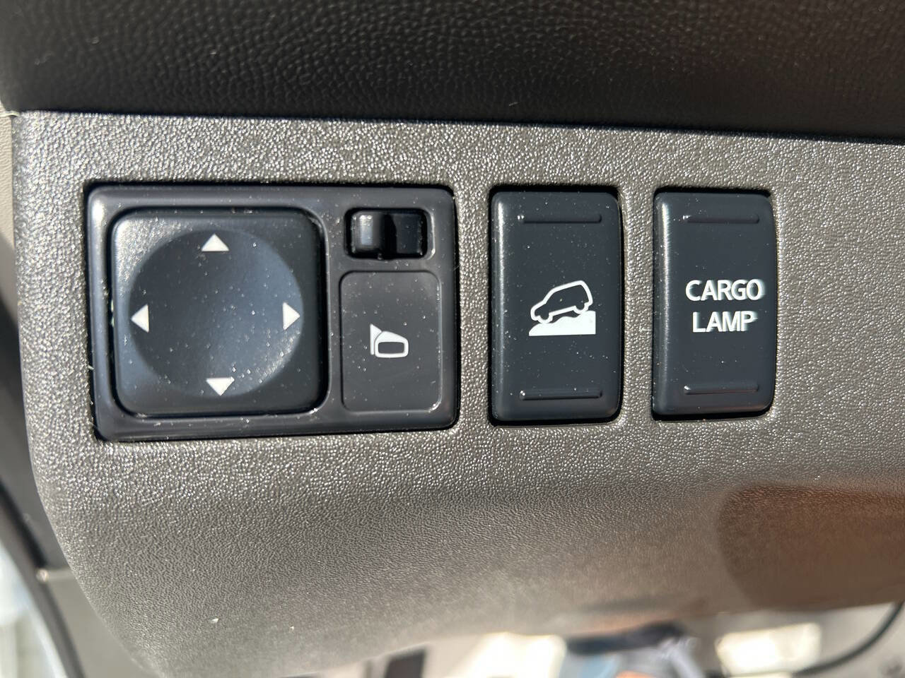 Used 2019 Nissan Frontier SV image 17