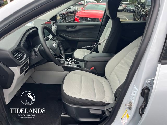 New 2026 Ford Escape Active w/ Tech Pack #1 FWD image 10