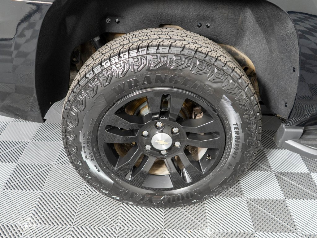 Used 2017 Chevrolet Tahoe LT image 31