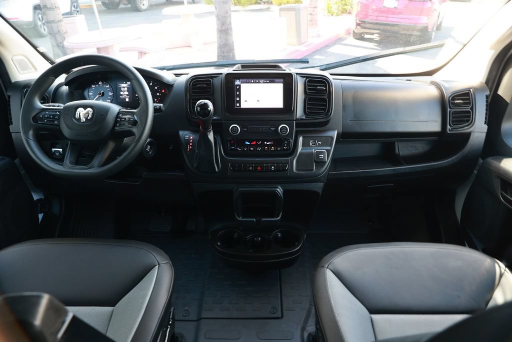 Used 2026 RAM ProMaster 2500 w/ Convenience Group FWD image 24
