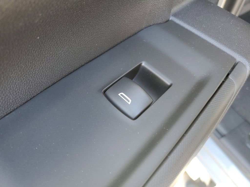 New 2026 Chevrolet Silverado 1500 Custom Trail Boss w/ LPO, Dark Essentials Package image 11