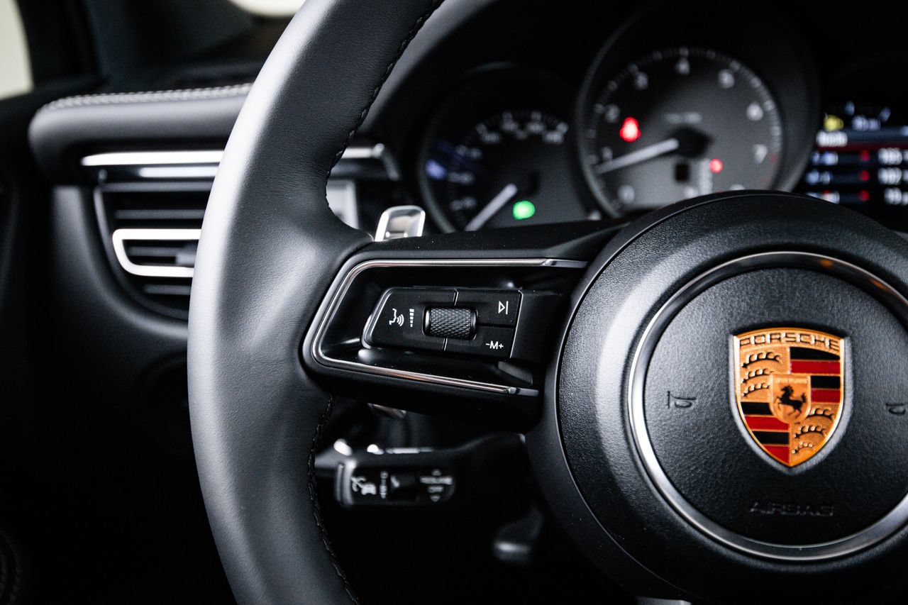 New 2026 Porsche Macan S AWD/4WD image 17