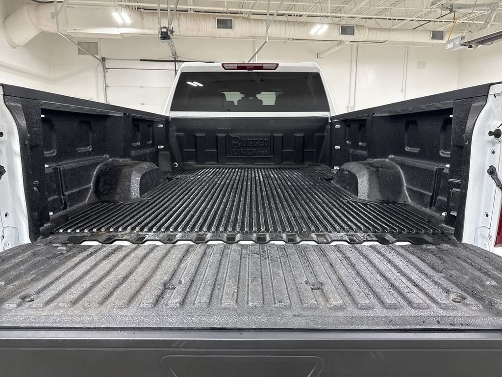 Used 2025 Chevrolet Silverado 2500 LT w/ Safety Package image 24