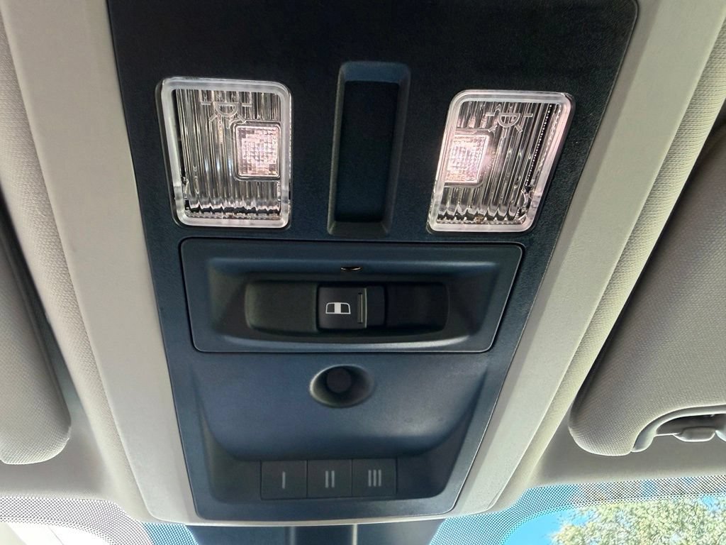 Used 2018 RAM 3500 Laramie RWD image 57