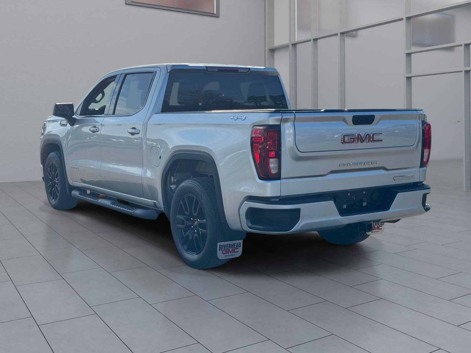 Used 2022 GMC Sierra 1500 Elevation AWD/4WD image 5