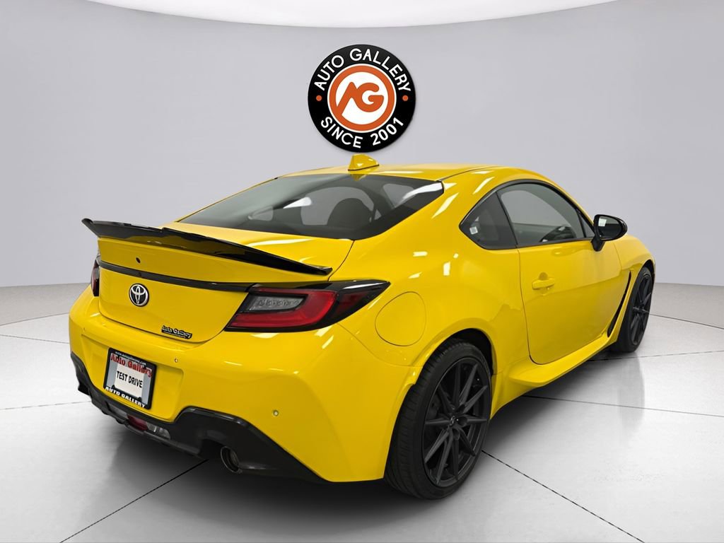 Used 2023 Toyota GR86 Premium RWD image 7