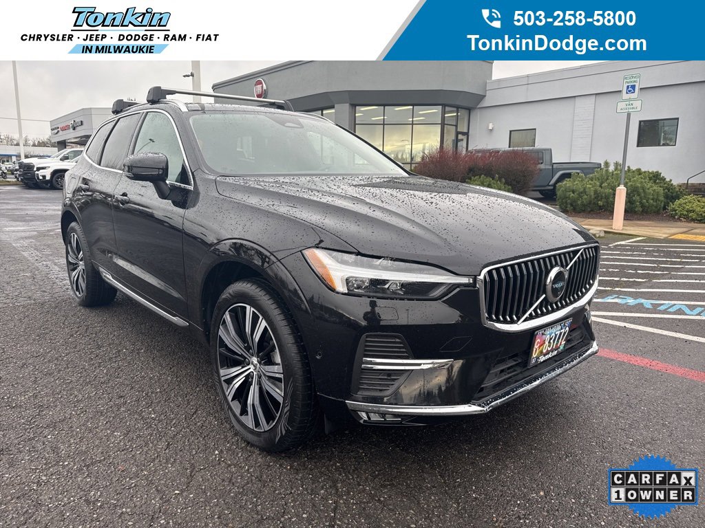 Used 2023 Volvo XC60 B5 Plus w/ Climate Package image 1