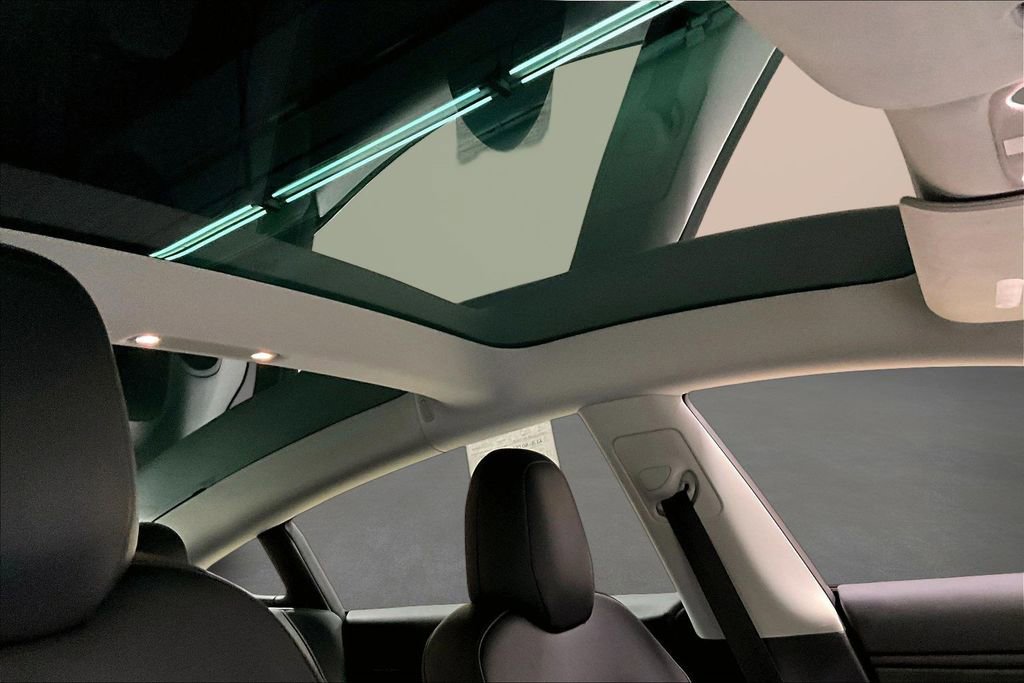 Used 2019 Tesla Model 3 Long Range image 25