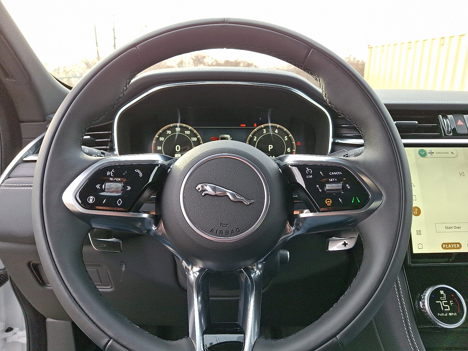 New 2025 Jaguar F-PACE R-Dynamic S image 17