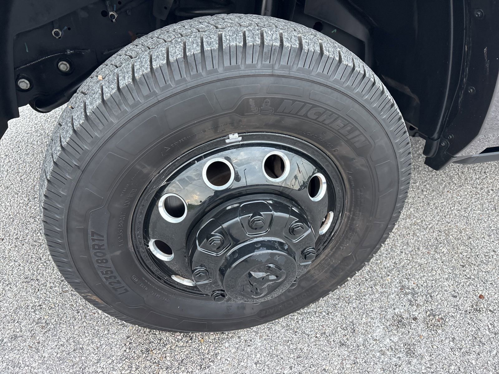Used 2022 RAM 3500 Limited w/ Night Edition AWD/4WD image 37