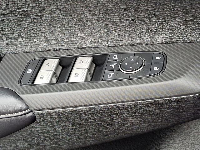 Used 2024 Mitsubishi Outlander SE image 21