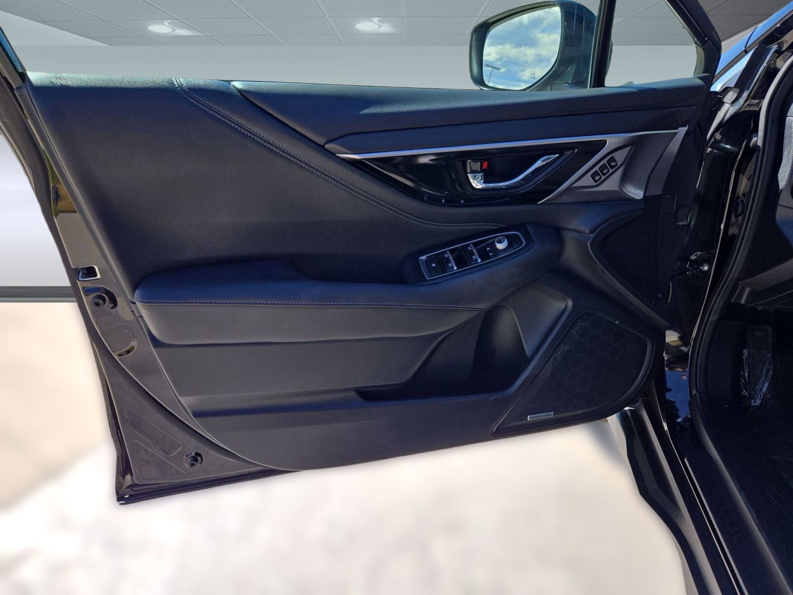 Used 2024 Subaru Outback Limited image 20