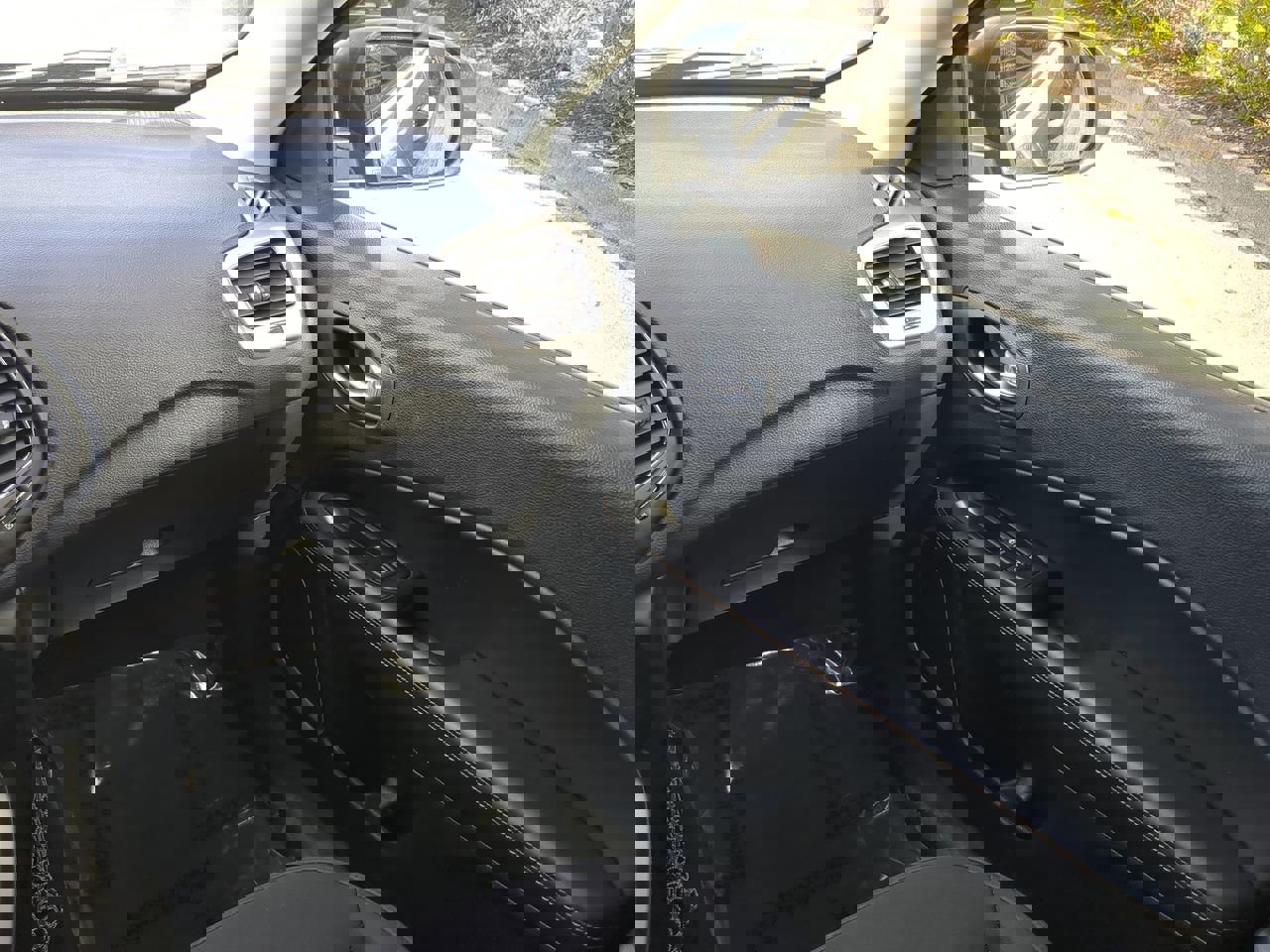 Used 2017 Jeep Compass Sport image 17