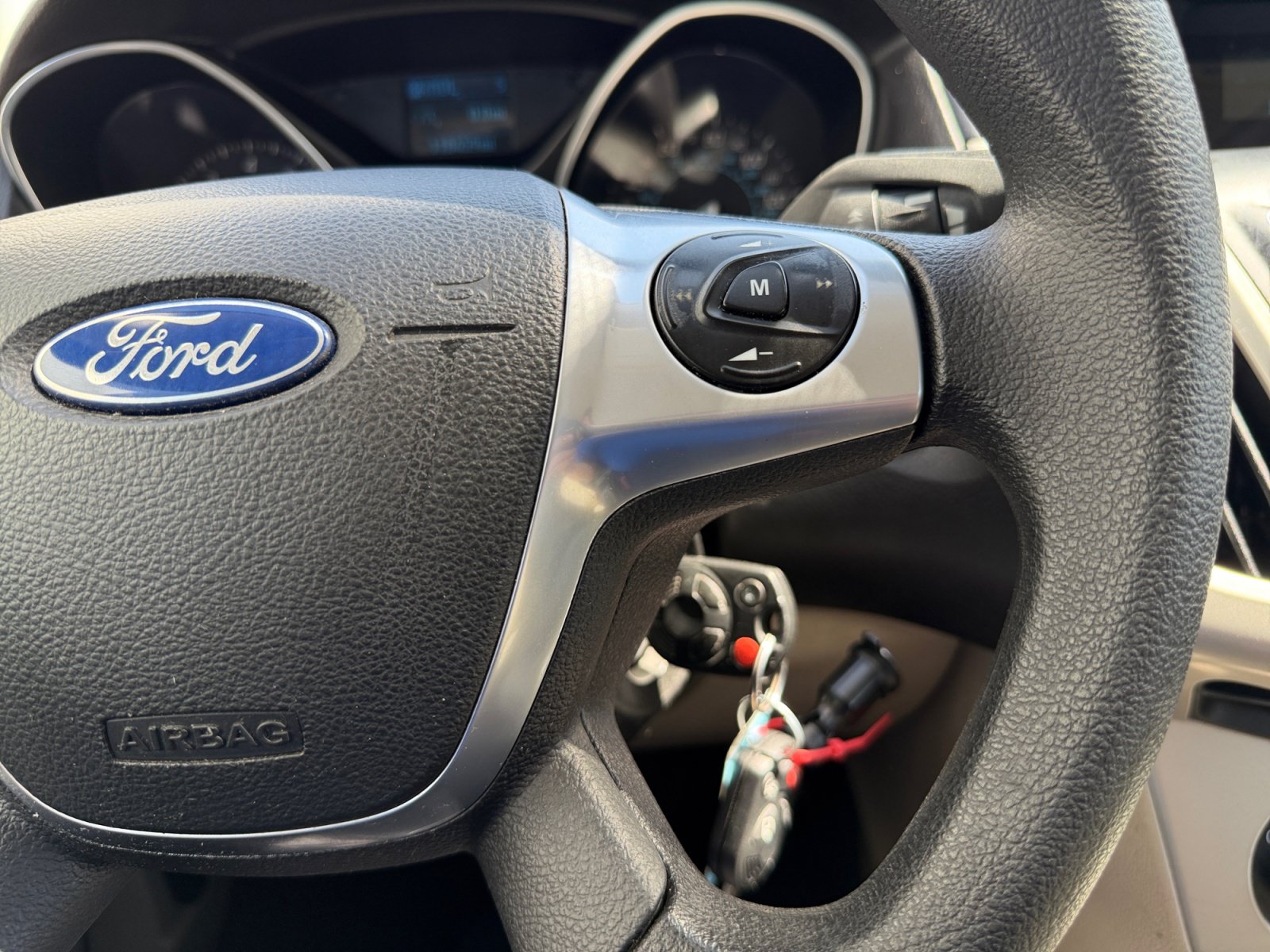 Used 2012 Ford Focus SE FWD image 18