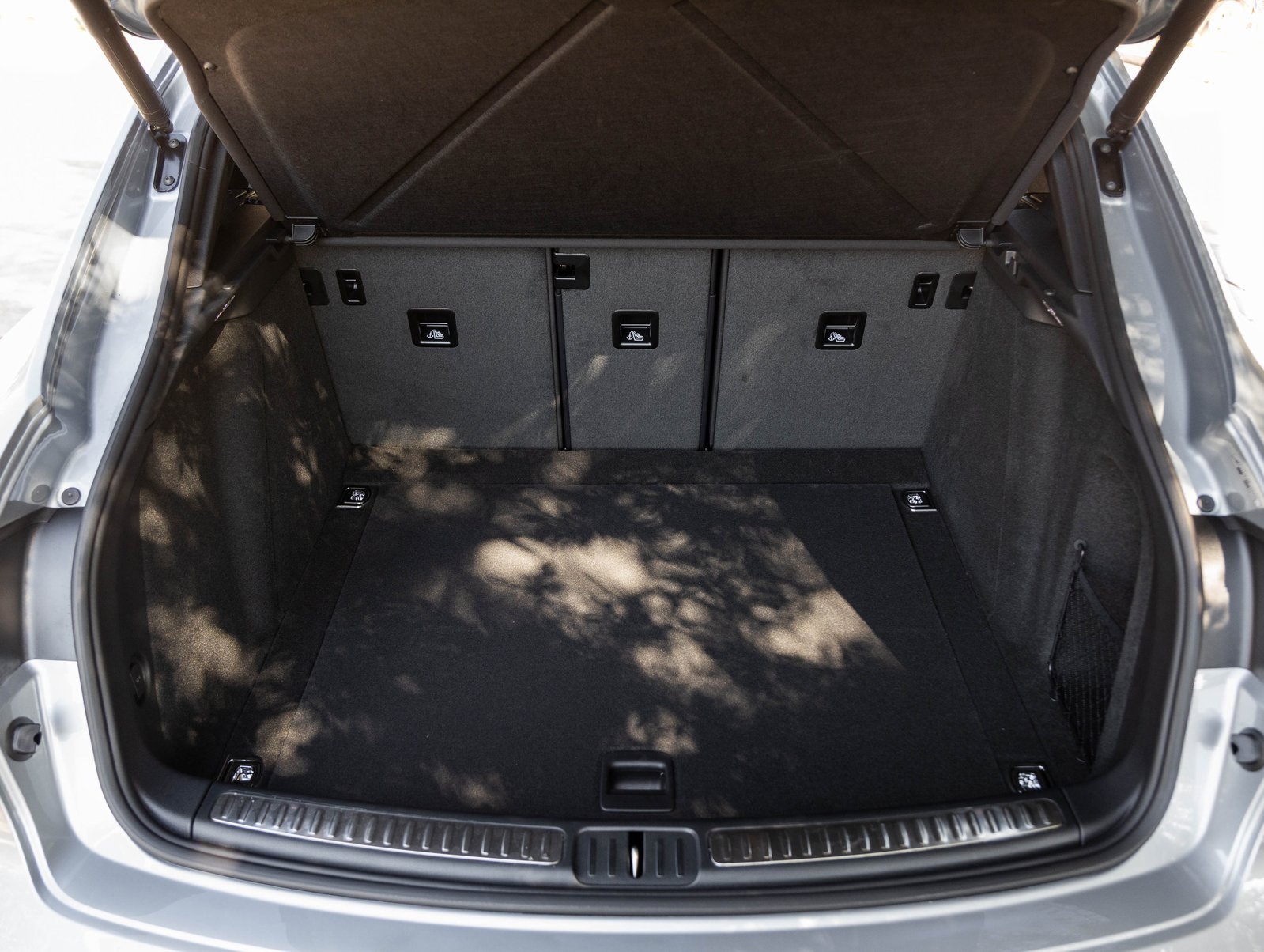 New 2026 Porsche Macan image 30