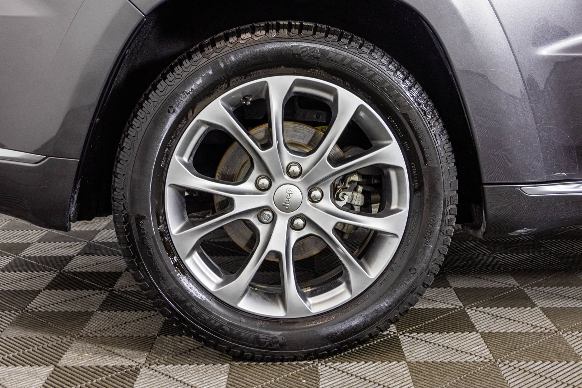 Used 2019 Jeep Grand Cherokee Summit w/ Platinum Series Group AWD/4WD image 57
