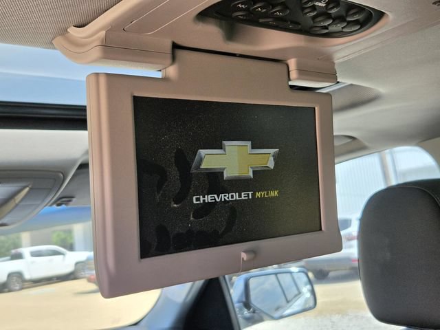 Used 2019 Chevrolet Suburban Premier AWD/4WD image 36