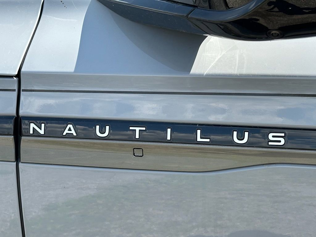 New 2026 Lincoln Nautilus Premier w/ Equipment Group 102A AWD/4WD image 29