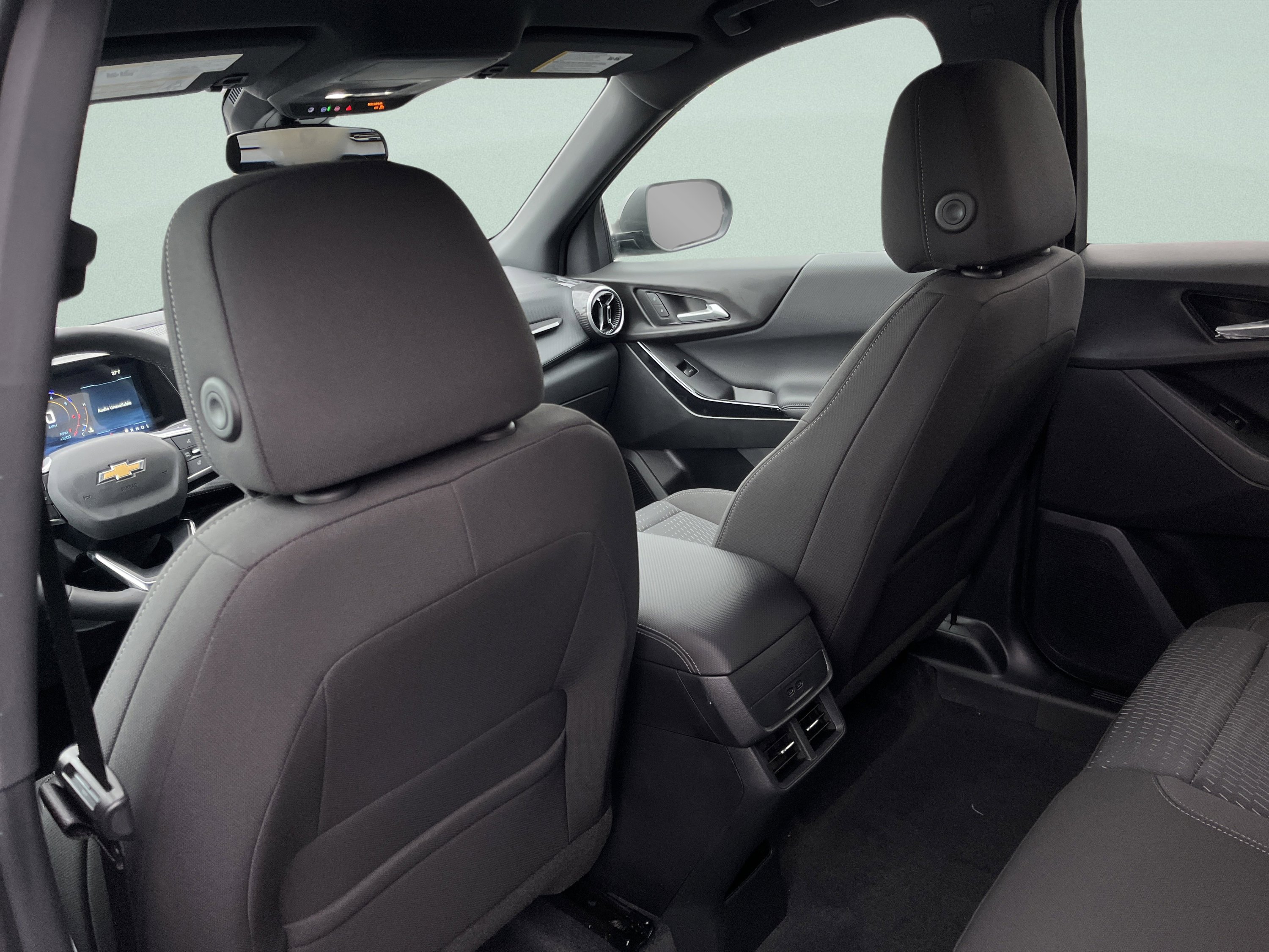 New 2026 Chevrolet Equinox LT image 25