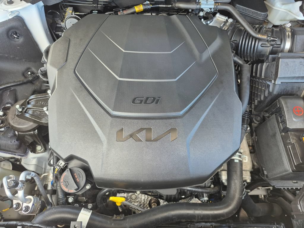 Certified 2025 Kia Telluride SX w/ SX Captain's Chair Package AWD/4WD image 18