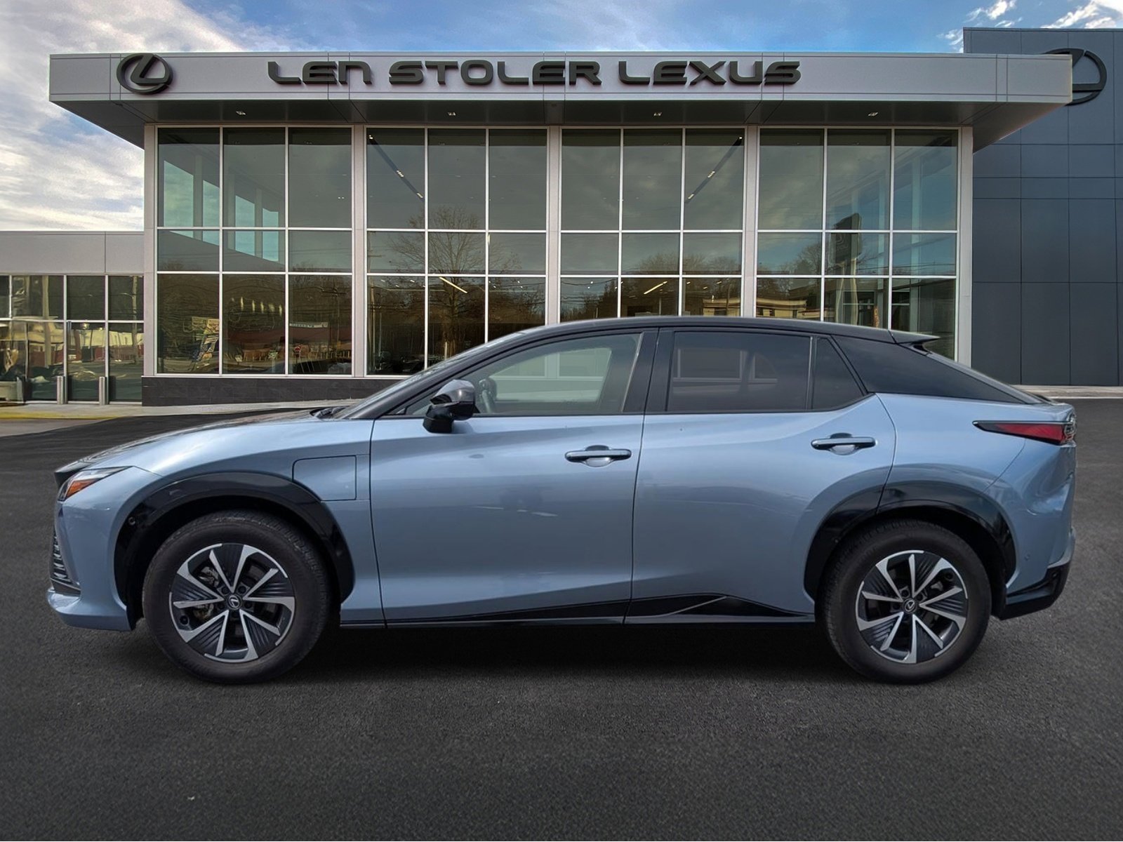 Certified 2024 Lexus RZ 450e Premium w/ Technology Package image 6